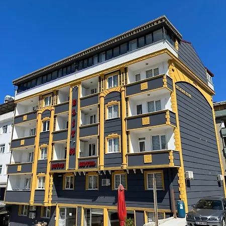 Elit 61 Hotel *